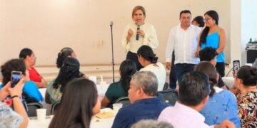 Gobierno de Lili Campos se reúne con líderes religiosos
