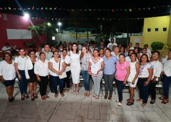 Impulsa Atenea Gómez empoderamiento de las mujeres en Isla Mujeres