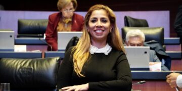 Marybel Villegas se solidariza con el pueblo de guerrero y donará parte de su salario a damnificados