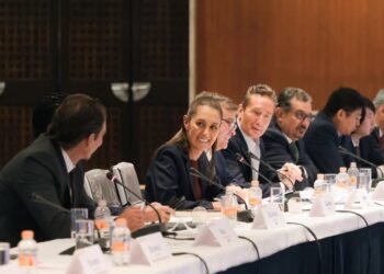 Se reúne Claudia Sheinbaum con representantes de la ABM