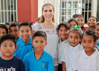 Cumple Atenea Gómez su palabra en la zona continental de Isla Mujeres