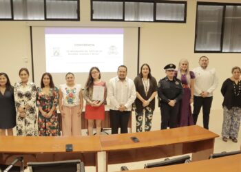 TEQROO y UQROO realizan la conferencia “70 Aniversario del voto de las mujeres: avances y retos”