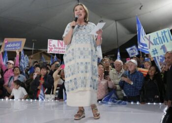 Xóchitl Gálvez asegura que el Frente Amplio defenderá fideicomisos del Poder Judicial