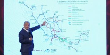AMLO anuncia decreto para regresar tren de pasajeros No es expropiación