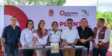 Amplía y entrega Mara Lezama aulas en CECYTE Tulum para un mejor futuro a la juventud