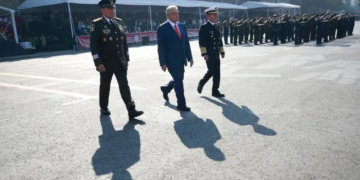 Anuncia AMLO restitución de ferrocarriles de pasajeros