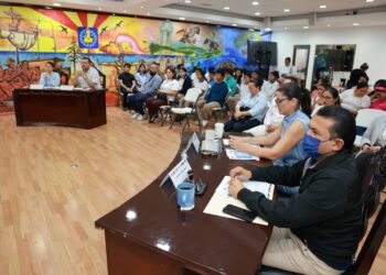 Atenea Gómez impulsa participación en Concurso Municipal Juvenil de Debate Político 2023