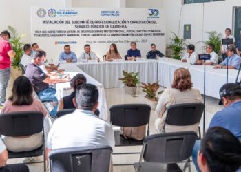 Capacitan a inspectores para mejor servicio a la población de Playa del Carmen