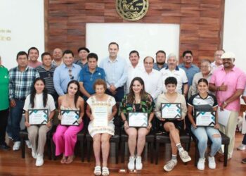 Espectacular foro “Mujer y Deporte” con exitosas deportistas solidarenses