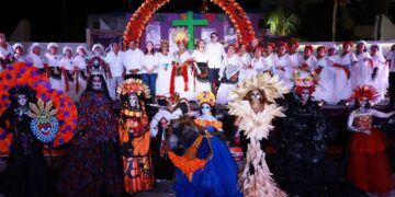 Extraordinaria exhibición Festival “Luz y Vida, entre Vivos y Muertos 2023” de Isla Mujeres