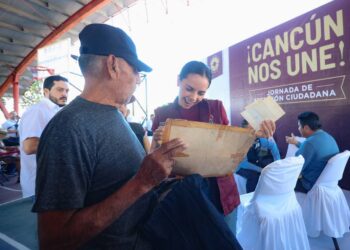 Facilita Ana Paty Peralta regularización de documentos en Jornadas de Atención Ciudadana