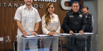 Firman Mara Lezama y Uber convenio para incorporar sistema de seguridad en beneficio de usuarios