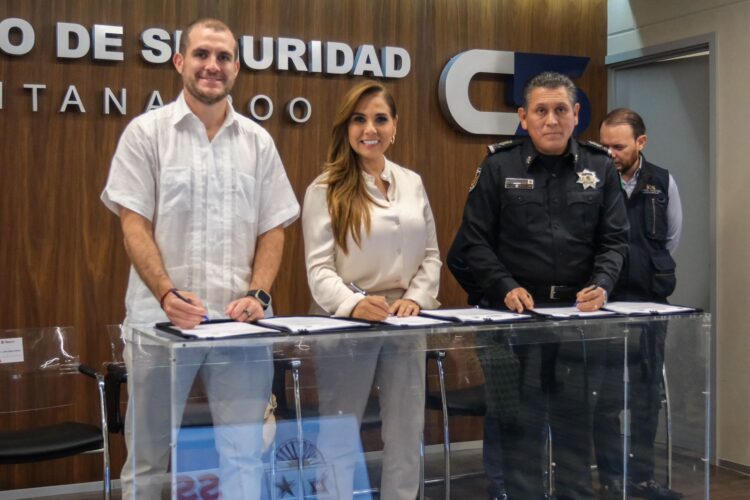 Firman Mara Lezama y Uber convenio para incorporar sistema de seguridad en beneficio de usuarios