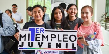 Más de 700 vacantes a estudiantes con la Feria Mi 1er Empleo Juvenil en Playa del Carmen