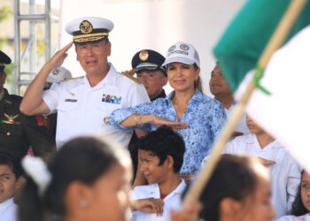 Participativo y vistoso desfile por el CXIII Aniversario de la Revolución Mexicana