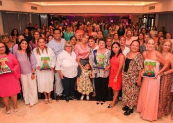 Reconoce Lili Campos a mujeres destacadas de Solidaridad
