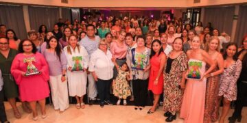 Reconoce Lili Campos a mujeres destacadas de Solidaridad