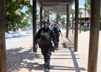Refuerzan vigilancia en Puerto Morelos por fin de semana largo