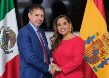 Se reúnen Mara Lezama y el embajador de España Juan Duarte para impulsar crecimiento de Quintana Roo