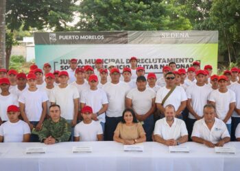 Sella Blanca Merari Cartillas el Servicio Militar Nacional a jóvenes de Puerto Morelos