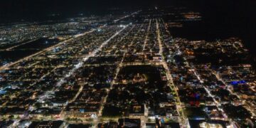 Solidaridad brilla como nunca, con luminarias renovadas
