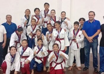 Taekwondoínes solidarenses realizan eliminatoria municipal rumbo a los Nacionales CONADE 2024