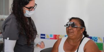 Atenea Gómez invita a registrarse en programa de cirugías oftalmológicas gratuitas de Isla Mujeres