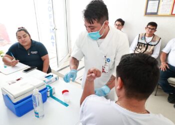 Gobierno de Atenea Gómez refuerza acciones para detectar cáncer de próstata