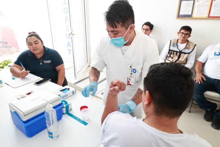 Gobierno de Atenea Gómez refuerza acciones para detectar cáncer de próstata