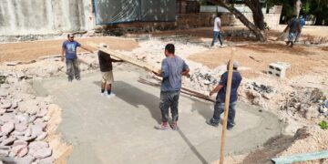 Gobierno de Atenea Gómez avanza en la construcción del nuevo parque infantil Zazil-Há en Isla Mujeres