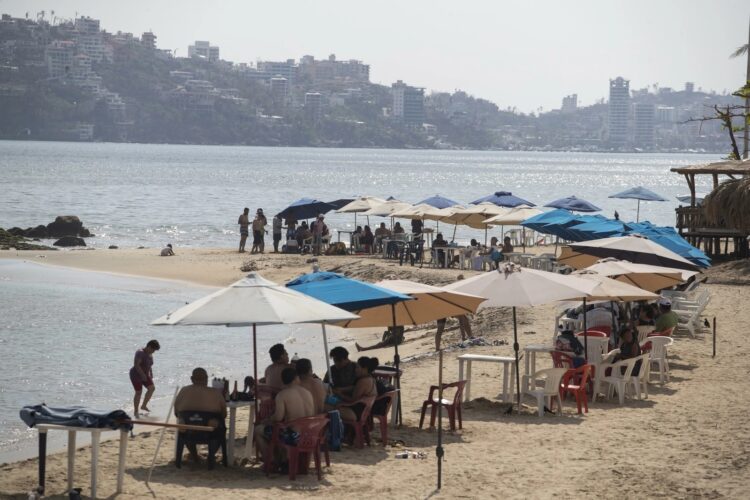 Viene una etapa nueva y mejor para Acapulco: López Obrador