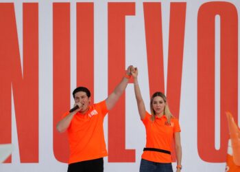 Samuel García respalda labor de Mariana Rodríguez tras declaraciones de Fox