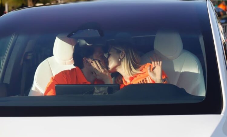 Samuel García recorrerá México en un Tesla para su campaña rumbo a las elecciones de 2024