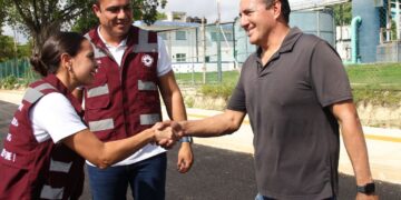 Trabaja Ana Paty peralta por mejorar calles y avenidas de Cancún