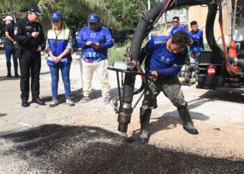 Invitan a reportar baches para reparar calles y avenidas de Playa del Carmen
