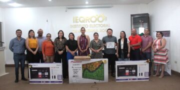 Premia IEQROO lema ganador “Este 2024 hazte escuchar votando”