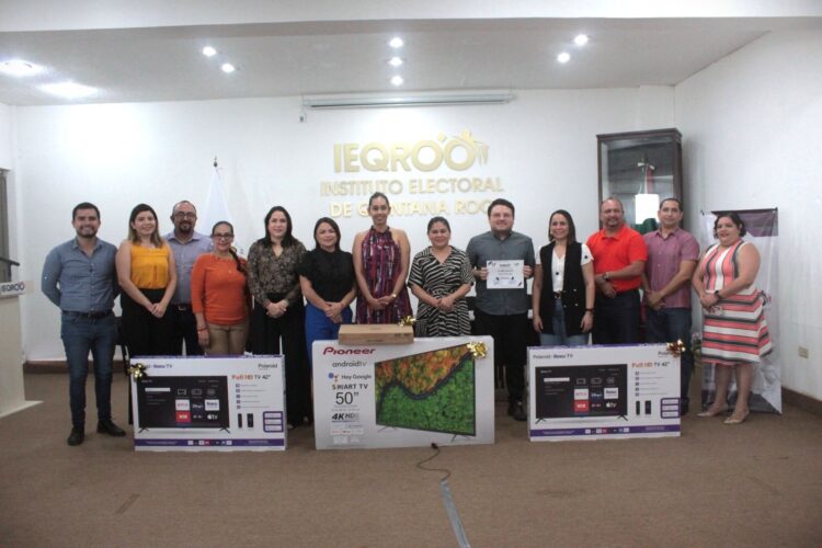 Premia IEQROO lema ganador “Este 2024 hazte escuchar votando”