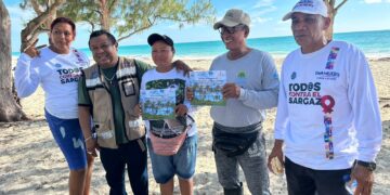 Gobierno de Isla Mujeres realiza jornada de limpieza en Isla Blanca