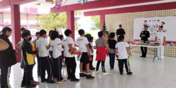 Arranca el programa "Juguetes por la Paz" en Isla Mujeres
