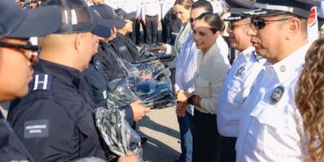 Sentamos precedente histórico de justicia social para nuestros policías: Ana Paty Peralta