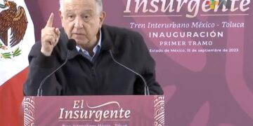 Asegura AMLO a mexiquenses que concluirá obras de El Insurgente