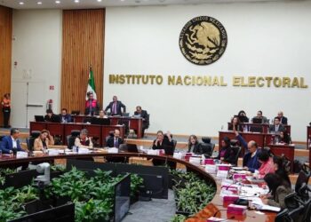 Aprueba INE formatos de los tres debates presidenciales