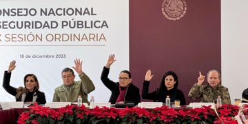 Participa Mara Lezama en el XLIX Consejo Nacional de Seguridad Pública en Palacio Nacional y reafirma su compromiso para trabajar por la seguridad de Quintana Roo