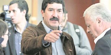 Javier Corral, “el rebelde” expanista que se sumó a Claudia Sheinbaum y convenció a AMLO
