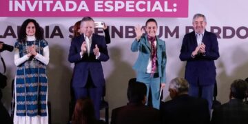 Claudia Sheinbaum presenta equipo para proyecto de nación