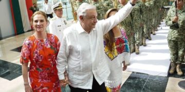 Deseo que continúe la transformación con cambio: AMLO