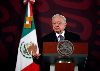 Goza el Poder Judicial de beneficios financiados por el pueblo: AMLO