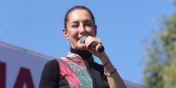 Desvío de recursos es falso, si no que presenten pruebas: Claudia Sheinbaum