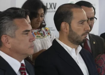 Es “Oro molido” la difusión del pacto PAN-PRI en Coahuila, señala López Obrador