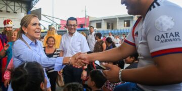 Miles disfrutaron de convivencia familiar en Playa del Carmen